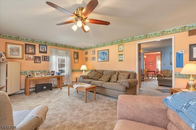 61 Beech St, Woodbridge Twp., NJ 08863