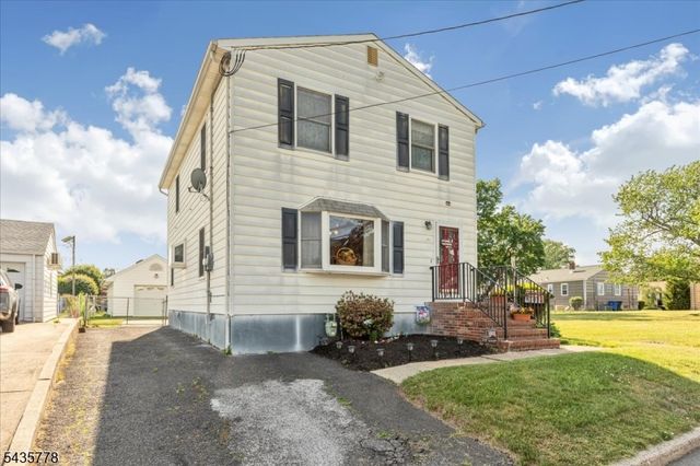61 Beech St, Woodbridge Twp., NJ 08863