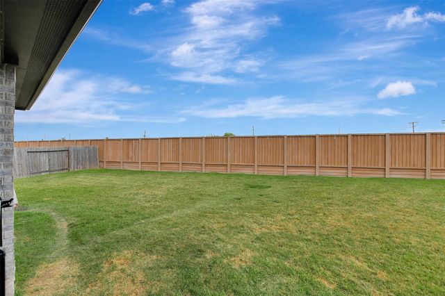 2628 Friendship Lane, Friendswood, TX 77546