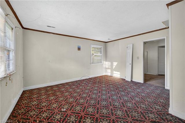 1213 Lolly Lane, Greensboro, NC 27405