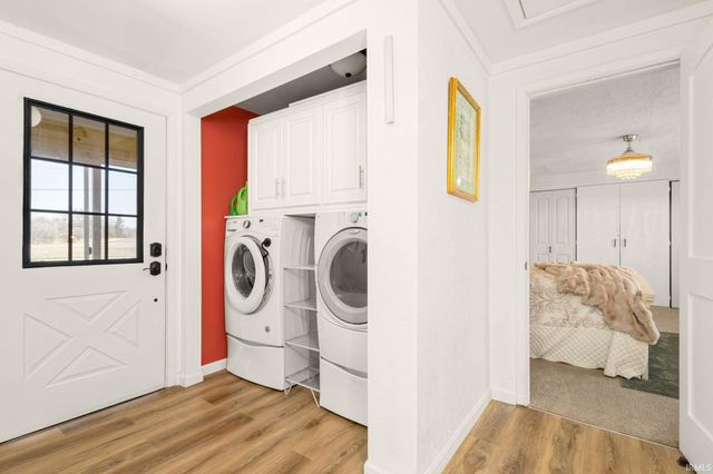 21792 County Road 10, Elkhart, IN 46514