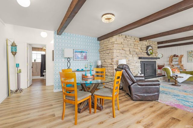 21792 County Road 10, Elkhart, IN 46514