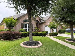 6722 Charlton Street, Sugar Land, TX 77479