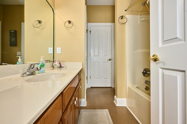 413 Founders Ct, Springfield, TN 37172