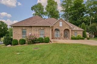 413 Founders Ct, Springfield, TN 37172