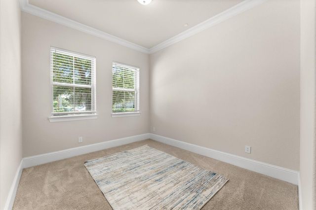 118 Stadium Drive, Sugar Land, TX 77498