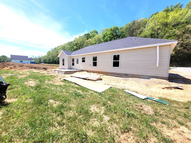 1588 Gilliam Hollow Rd, Dickson, TN 37055