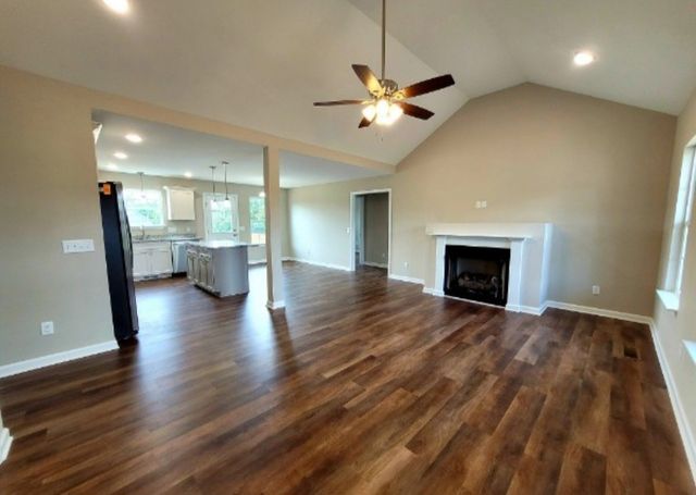 1588 Gilliam Hollow Rd, Dickson, TN 37055