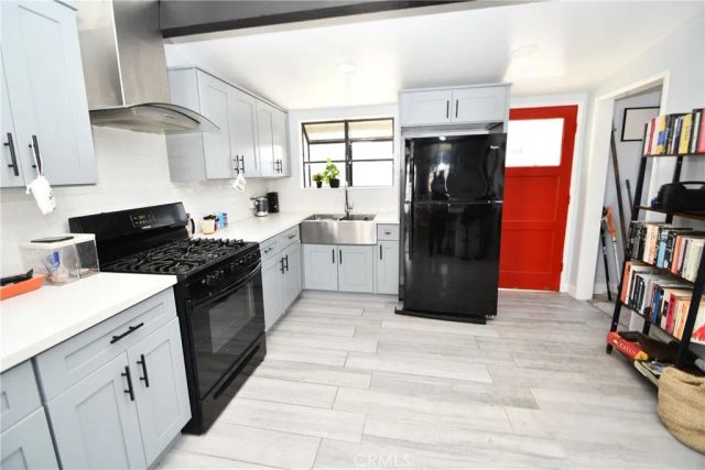 506 E Brett, Inglewood, CA 90302