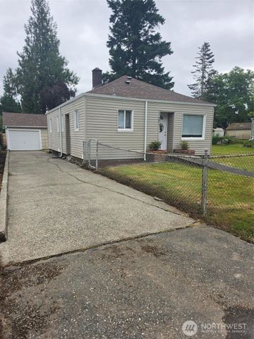 1720 Snyder Avenue, Bremerton, WA 98312