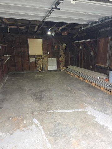 1720 Snyder Avenue, Bremerton, WA 98312