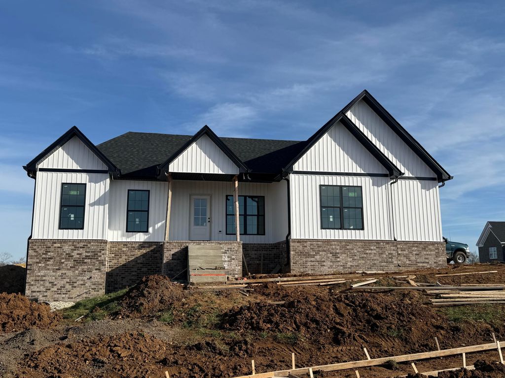 300 Skaggs Boulevard, Nicholasville, KY 40356