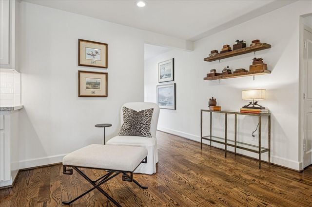 1607 Haverhill Drive, Houston, TX 77008