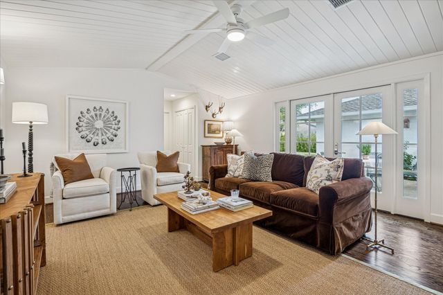 1607 Haverhill Drive, Houston, TX 77008