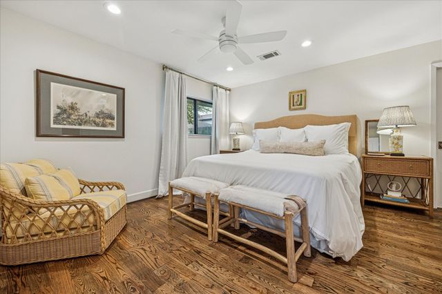 1607 Haverhill Drive, Houston, TX 77008