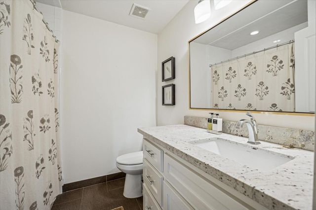 1607 Haverhill Drive, Houston, TX 77008