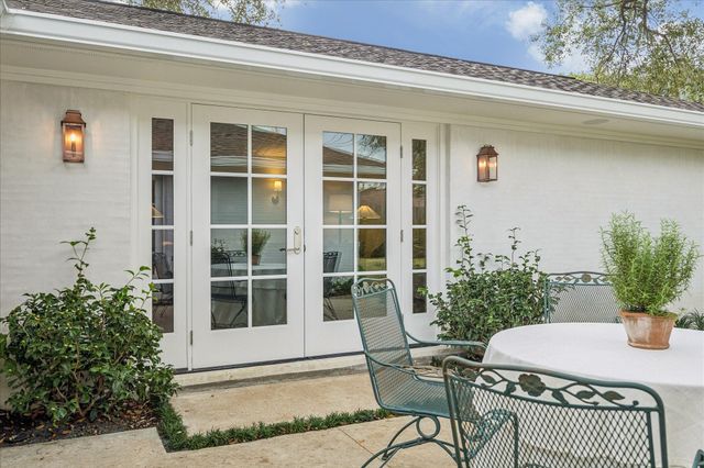 1607 Haverhill Drive, Houston, TX 77008