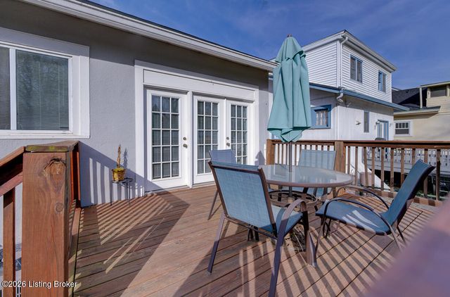 215 Pennsylvania Ave, Louisville, KY 40206