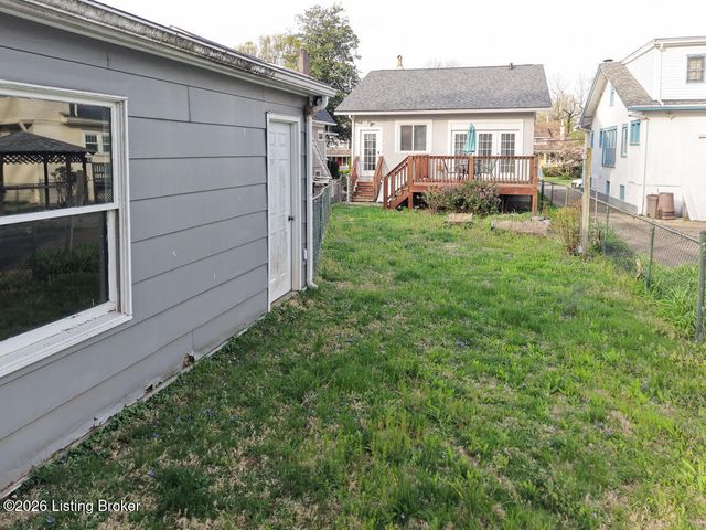 215 Pennsylvania Ave, Louisville, KY 40206