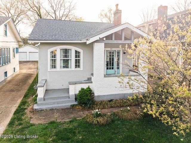 215 Pennsylvania Ave, Louisville, KY 40206