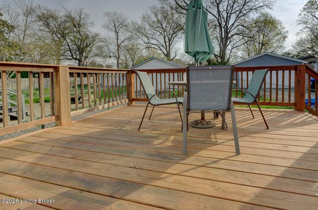 215 Pennsylvania Ave, Louisville, KY 40206