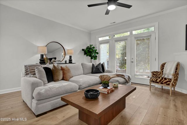 5813 Wrightsville Avenue 111, Wilmington, NC 28403