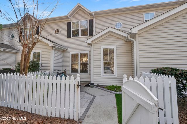 5813 Wrightsville Avenue 111, Wilmington, NC 28403