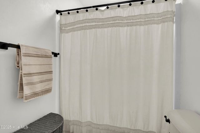 5813 Wrightsville Avenue 111, Wilmington, NC 28403