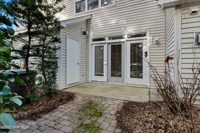 5813 Wrightsville Avenue 111, Wilmington, NC 28403