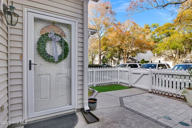 5813 Wrightsville Avenue 111, Wilmington, NC 28403