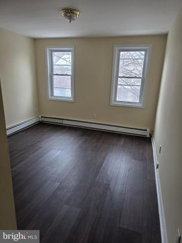 1210 CHESTNUT AVE, Trenton, NJ 08611