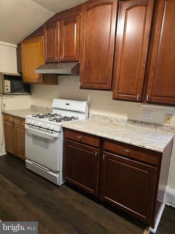 1210 CHESTNUT AVE, Trenton, NJ 08611