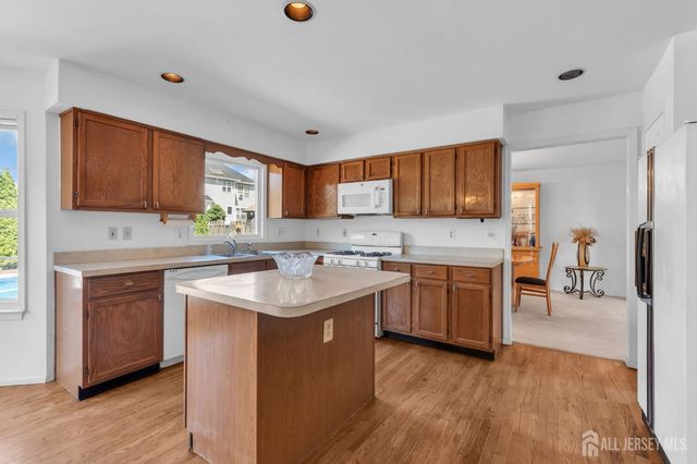 26 Brandywine Drive, Old Bridge, NJ 07747