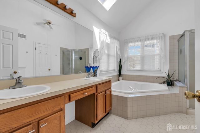 26 Brandywine Drive, Old Bridge, NJ 07747