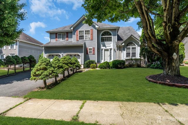 26 Brandywine Drive, Old Bridge, NJ 07747
