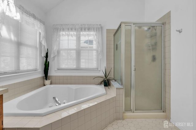 26 Brandywine Drive, Old Bridge, NJ 07747