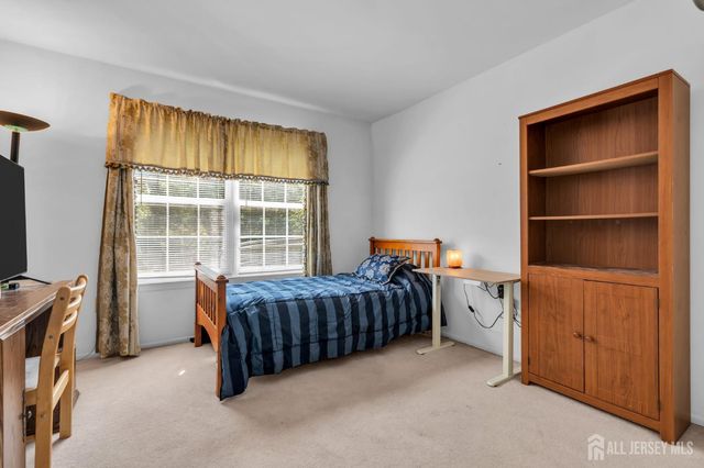 26 Brandywine Drive, Old Bridge, NJ 07747