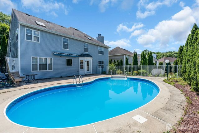 26 Brandywine Drive, Old Bridge, NJ 07747