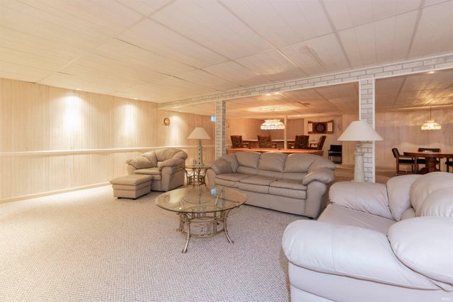 4020 Stonegate Drive, Mishawaka, IN 46544