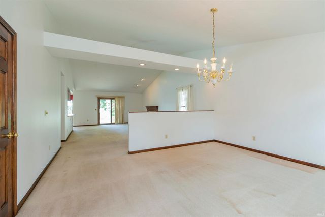 4020 Stonegate Drive, Mishawaka, IN 46544