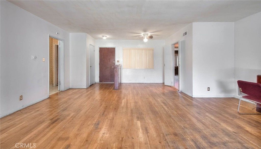 Image 12 of property listing at 13516 Purche, Gardena, CA 90249