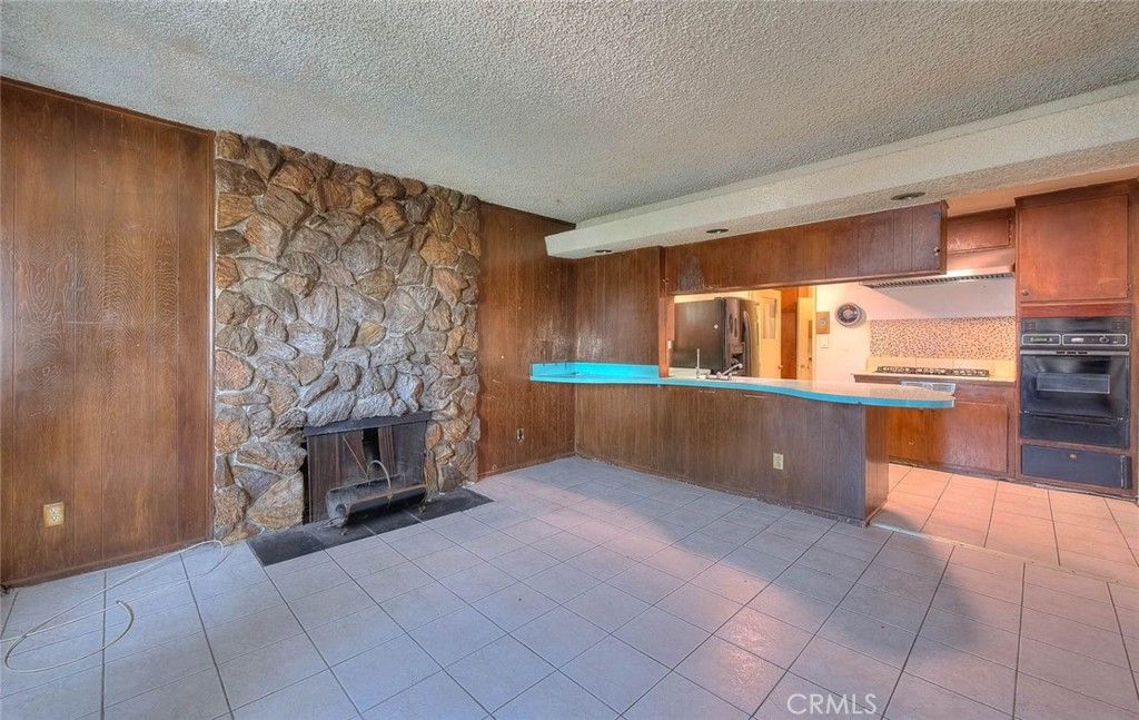 Image 25 of property listing at 13516 Purche, Gardena, CA 90249