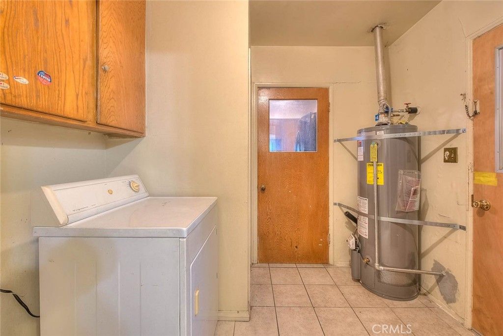 Image 9 of property listing at 13516 Purche, Gardena, CA 90249