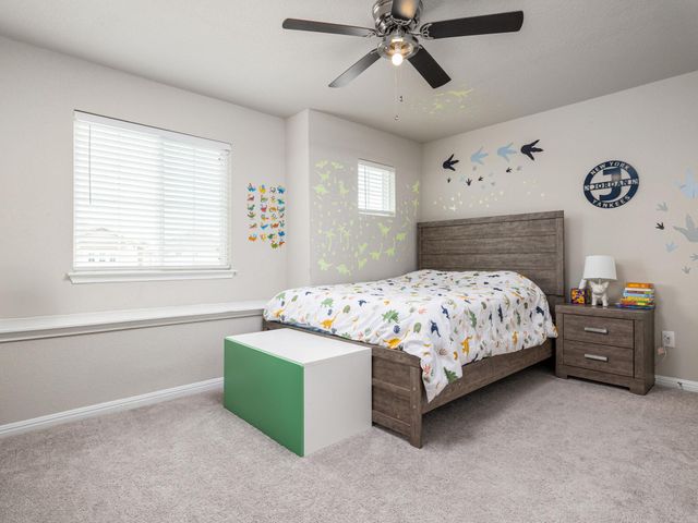 453 Arrowhead Vine ST, Leander, TX 78641