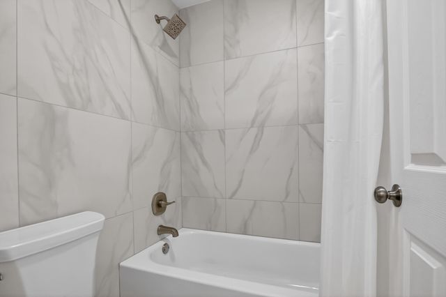 7524 NW 1st Place, Plantation, FL 33317