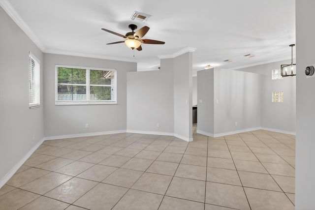 7524 NW 1st Place, Plantation, FL 33317