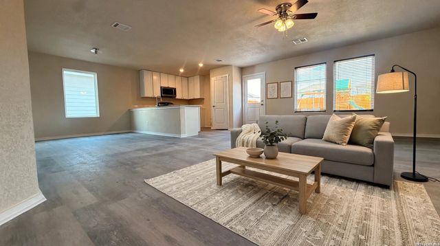 14315 GREENFIELD ML, San Antonio, TX 78254