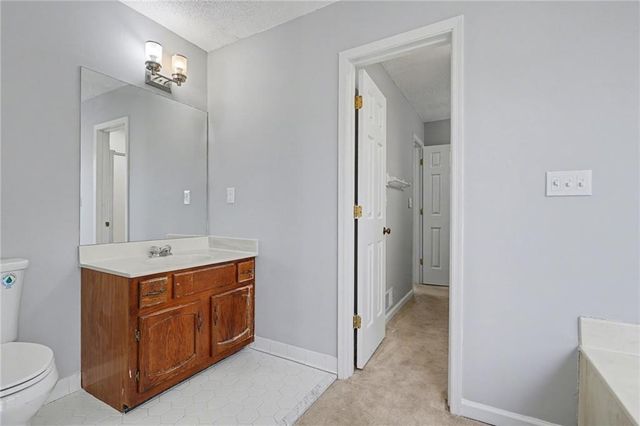 5200 Laurel Bridge SE Drive, Smyrna, GA 30082