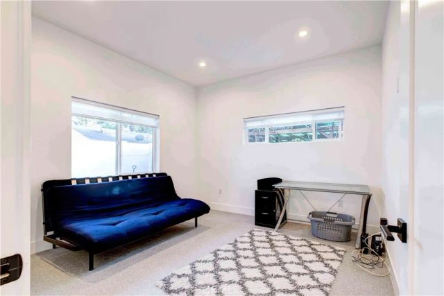 1615 N Niagara Street, Burbank, CA 91505