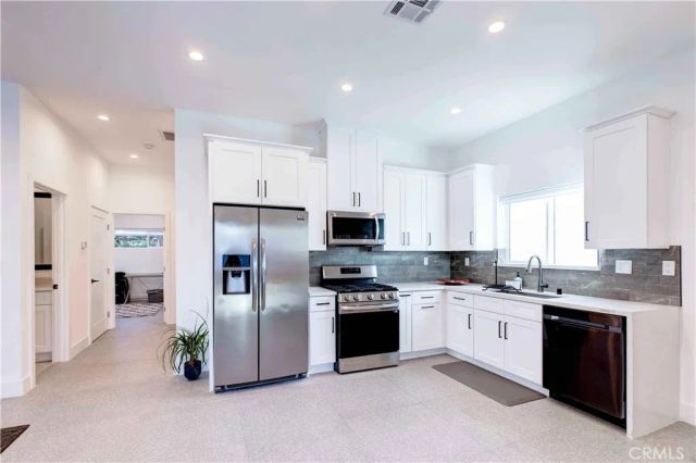 1615 N Niagara Street, Burbank, CA 91505